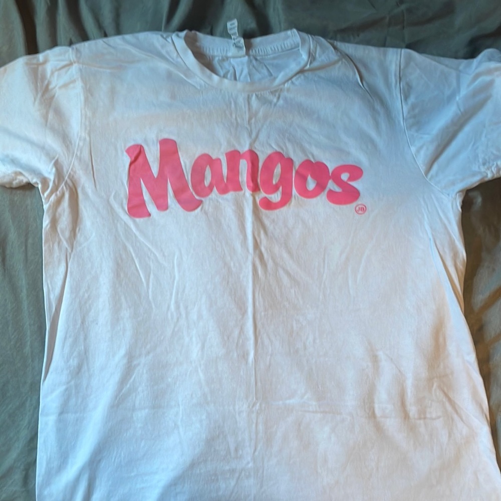 size M and colors are white and pink